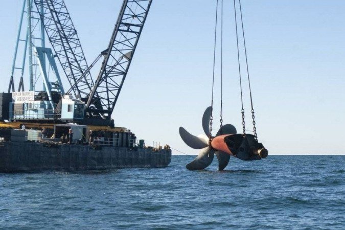 Imagens do resgate do navio MV Golden Ray, que naufragou no dia 8 de setembro de 2019 -  (crédito: Departamento de Recursos Naturais da Georgia/Divulgação)