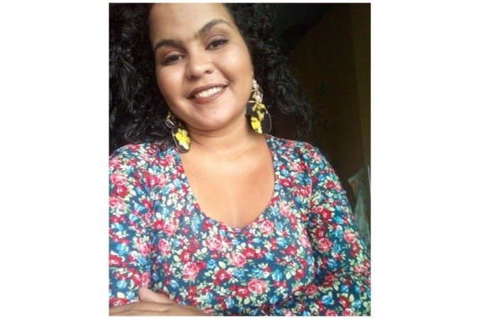 Apaixonada pela natureza, Anna Alice Silva Sousa é fã de estampas florais 