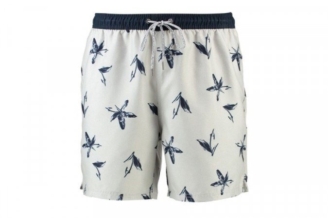 Short Elástico Floral Branco, da Riachuelo (R$ 79,90)