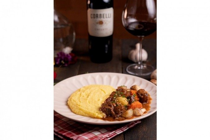 Receita de Boeuf Bourguignon do Restaurante Nonna Augusta 
