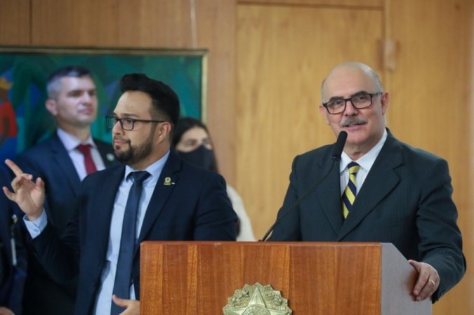 Ministro da Educação, Milton Ribeiro, durante discurso na cerimônia de apresentação e assinatura do decreto - (crédito: Isac Nóbrega/PR)