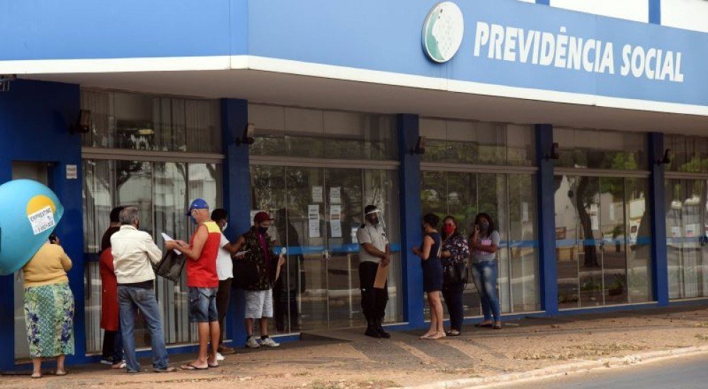 INSS e médicos peritos federais seguem em conflito, mesmo com a volta ao trabalho