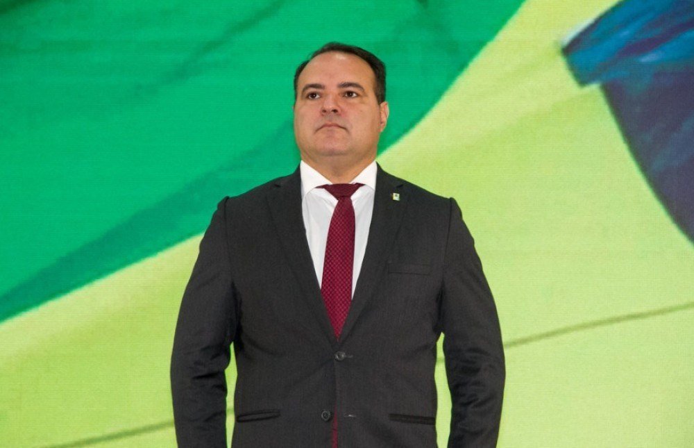 Jorge Oliveira é exonerado de ministério de Bolsonaro e nomeado para o TCU