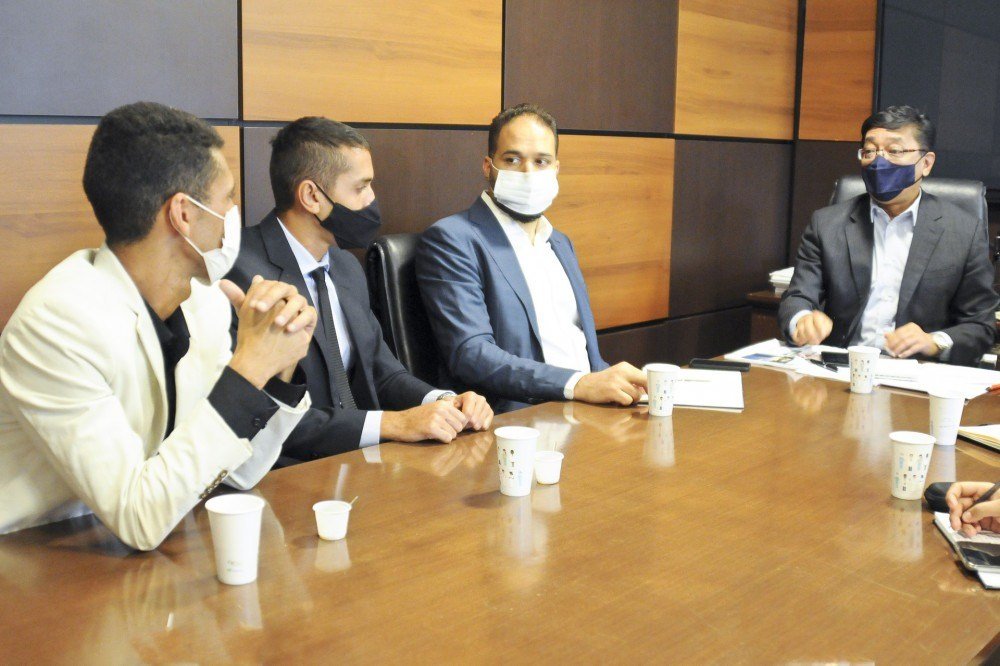 Em reuni&atilde;o os chineses se comprometeram a montar um laborat&oacute;rio de apoio para fazer os testes e mapear os resultados, sem nenhum custo para o GDF