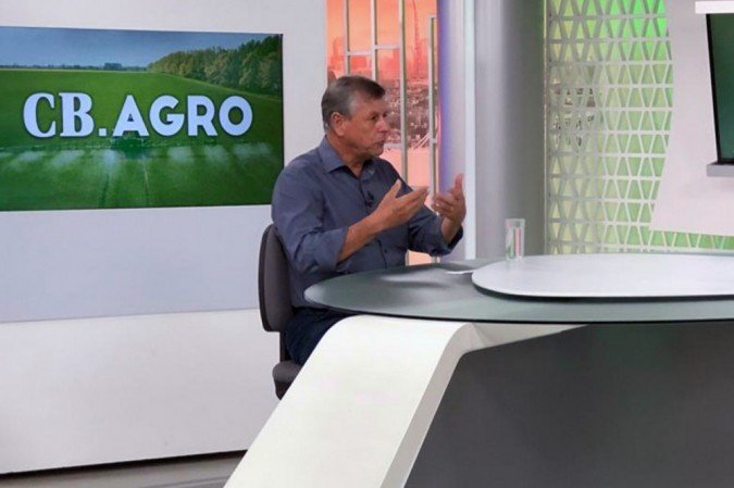 Bartolomeu Braz disse que o Brasil tem meios para ser a grande potência do mundo nas principais cadeias de produção
- (crédito: Andre Rosa/TV Brasília ) Bartolomeu Braz disse que o Brasil tem meios para ser a grande potência do mundo nas principais cadeias de produção
- (crédito: Andre Rosa/TV Brasília )