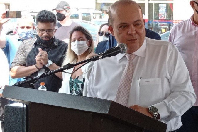 'Vamos atuar de forma firme', diz Ibaneis sobre fiscalização em bares e restaurantes - (crédito: Alan Rios/CB/D.A Press) 'Vamos atuar de forma firme', diz Ibaneis sobre fiscalização em bares e restaurantes - (crédito: Alan Rios/CB/D.A Press)