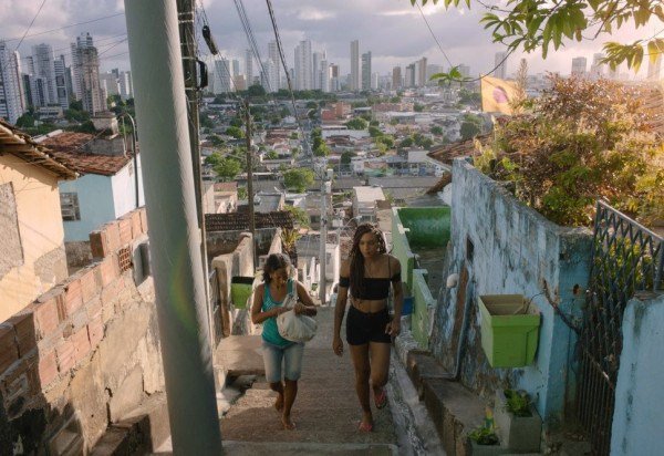 'Inabit&aacute;vel', de Matheus Farias e  Enock Carvalho. 