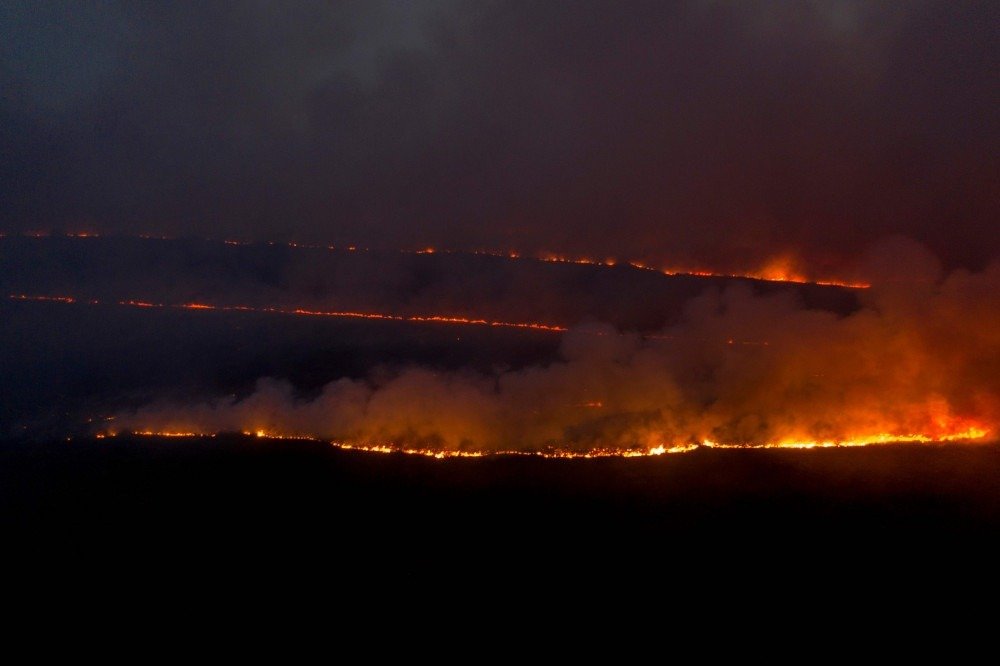 Governador da Bahia decreta emergência em 73 municípios por incêndios