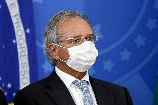 Ministro disse que está surpreso com a retomada da economia e comparou ao apetite de um urso que voltou faminto da hibernação - (crédito: Sergio Lima/AFP - 18/3/20) Ministro disse que está surpreso com a retomada da economia e comparou ao apetite de um urso que voltou faminto da hibernação - (crédito: Sergio Lima/AFP - 18/3/20)