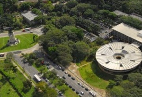 Escola politécnica/ reprodução 