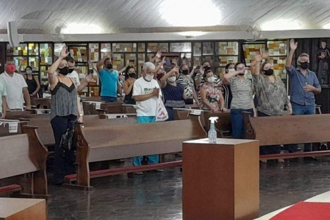 A celebração de Santa Edwiges será no dia 16 de outubro com missas de 6h às 20h -  (crédito: Paróquia Santa Cruz e Santa Edwiges )