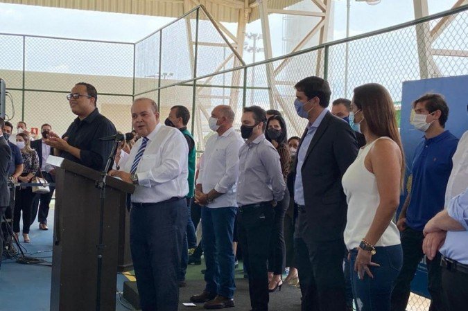Ibaneis participou da inauguração da Praça dos Direitos no Itapoã, na manhã desta quarta - (crédito: Washington Luiz/CB/D.A Press)) Ibaneis participou da inauguração da Praça dos Direitos no Itapoã, na manhã desta quarta - (crédito: Washington Luiz/CB/D.A Press))