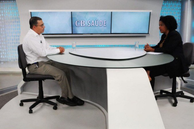 Médico explica que tratamentos hormonais devem ser analisados caso a caso para que benefícios superem eventuais riscos - (crédito: Marcelo Ferreira/CB/D.A Press) Médico explica que tratamentos hormonais devem ser analisados caso a caso para que benefícios superem eventuais riscos - (crédito: Marcelo Ferreira/CB/D.A Press)
