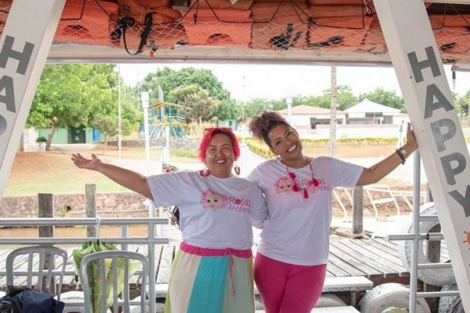 Cris Koressawa e Angela Ferreira criaram o Rosas do Cerrado, grupo de apoio entre pacientes com câncer de mama