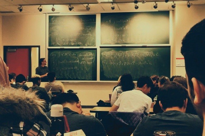 Segundo Inep, a maioria dos estudantes avaliados no Enade 2019 são da rede particular - (crédito: Shubham Sharam / Unsplash) Segundo Inep, a maioria dos estudantes avaliados no Enade 2019 são da rede particular - (crédito: Shubham Sharam / Unsplash)