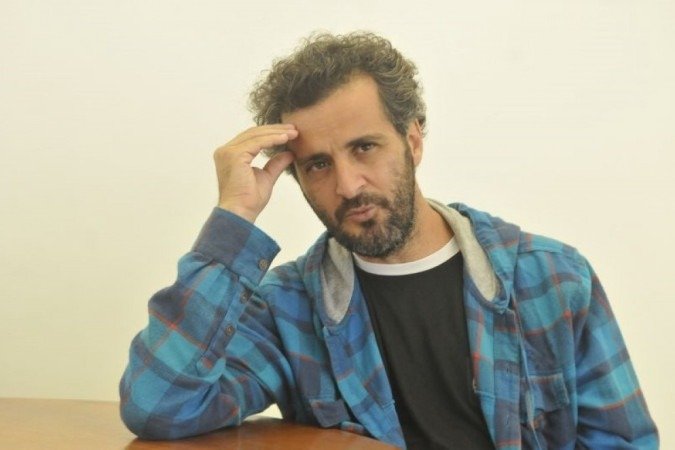 Adirley Queirós é co-diretor de filme premiado neste domingo (20/3), em Paris. - (crédito: Antonio Cunha/ CB DA Press) Adirley Queirós é co-diretor de filme premiado neste domingo (20/3), em Paris. - (crédito: Antonio Cunha/ CB DA Press)