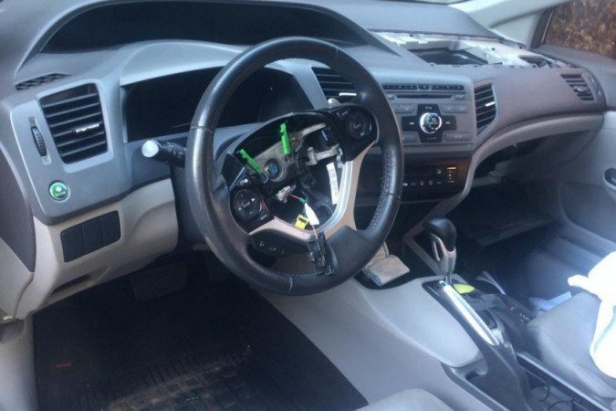 Organização criminosa furtava airbags de veículos alto padrão no DF - (crédito: PCDF) Organização criminosa furtava airbags de veículos alto padrão no DF - (crédito: PCDF)