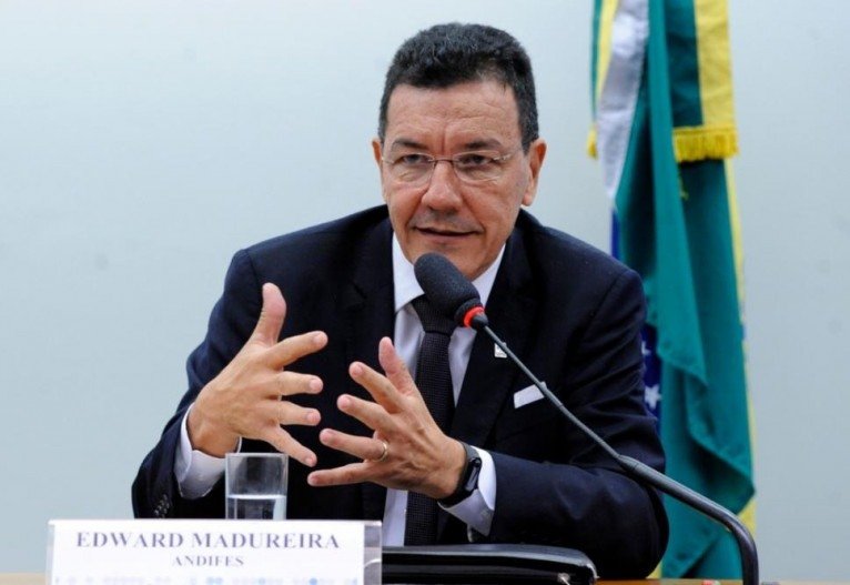 O presidente da Andifes Edward Madureira pondera que os cortes no orçamento ameaçam a qualidade das federais O presidente da Andifes Edward Madureira pondera que os cortes no orçamento ameaçam a qualidade das federais