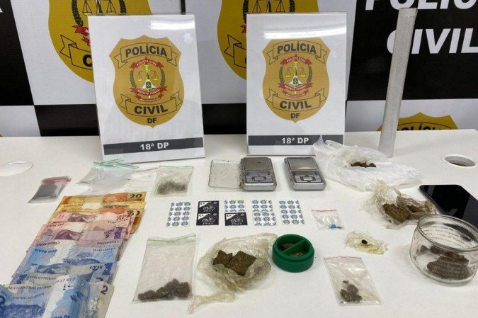 Durante Operação Breaking Bad, a Polícia Civil prendeu duas pessoas - (crédito: Divulgação/PCDF) Durante Operação Breaking Bad, a Polícia Civil prendeu duas pessoas - (crédito: Divulgação/PCDF)
