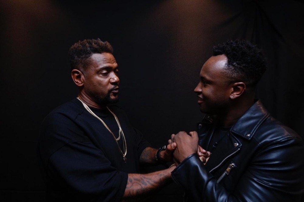 Edi Rock e Thiaguinho fazem parceria na faixa 'Um novo amanhã'. 