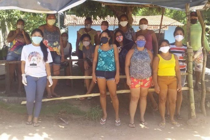 Índios do povo Potiguara, Terra Indígena Baía da Traição, na Paraíba, improvisam lockdown para conter avanço do novo coronavírus entre os indígenas - (crédito: Arquivo pessoal ) Índios do povo Potiguara, Terra Indígena Baía da Traição, na Paraíba, improvisam lockdown para conter avanço do novo coronavírus entre os indígenas - (crédito: Arquivo pessoal )