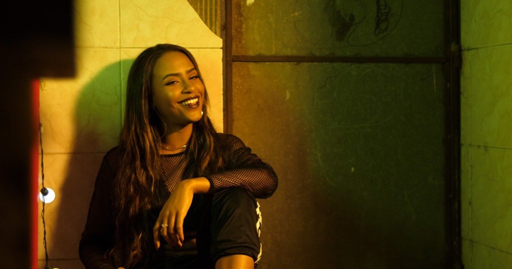 Cantora brasiliense Talíz, de R&B, lança single 'Sem pudor'