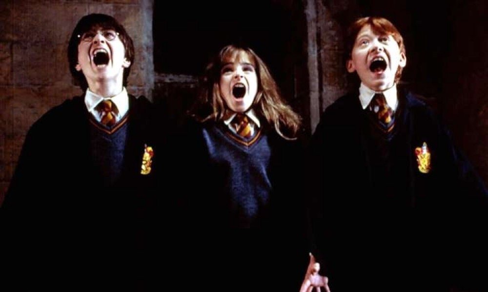 Netflix vai tirar Harry Potter do catálogo e notícia revolta fãs da saga