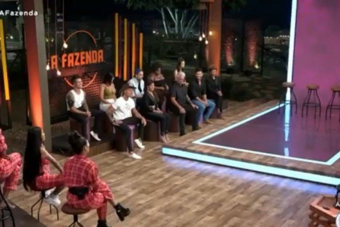  (crédito: Reprodução/Twitter/Play Plus/Record TV)