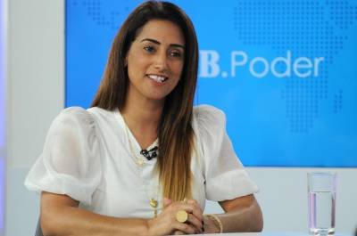 Flavia Arruda — PL