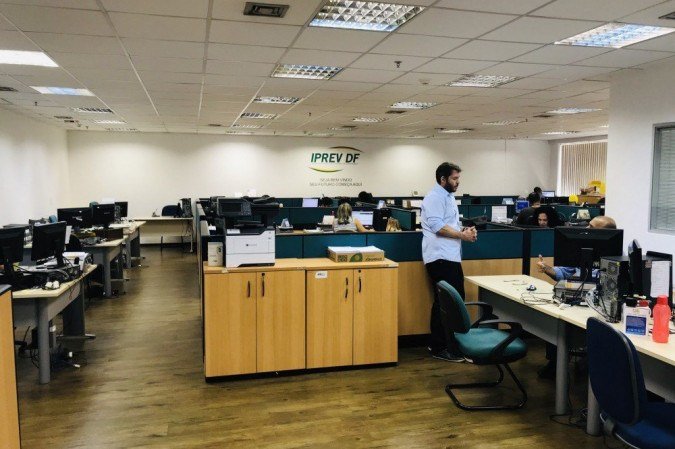 Autarquia foi criada em 2008 para prestar atendimentos aos aposentados e pensionistas do serviço público do DF - (crédito: Divulgação/ Agência Brasília) Autarquia foi criada em 2008 para prestar atendimentos aos aposentados e pensionistas do serviço público do DF - (crédito: Divulgação/ Agência Brasília)
