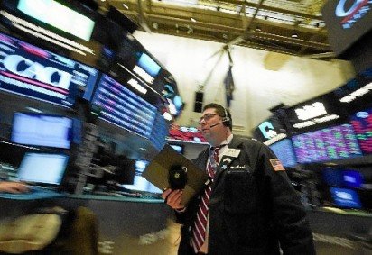 Com a queda de ontem, o Ibovespa limitou o ganho de outubro a apenas 0,81%, após ter chegado a se aproximar de 8%, na semana passada -  (crédito: Bryan R. Smith/AFP - 11/3/20) -Com a queda de ontem, o Ibovespa limitou o ganho de outubro a apenas 0,81%, após ter chegado a se aproximar de 8%, na semana passada -  (crédito: Bryan R. Smith/AFP - 11/3/20)