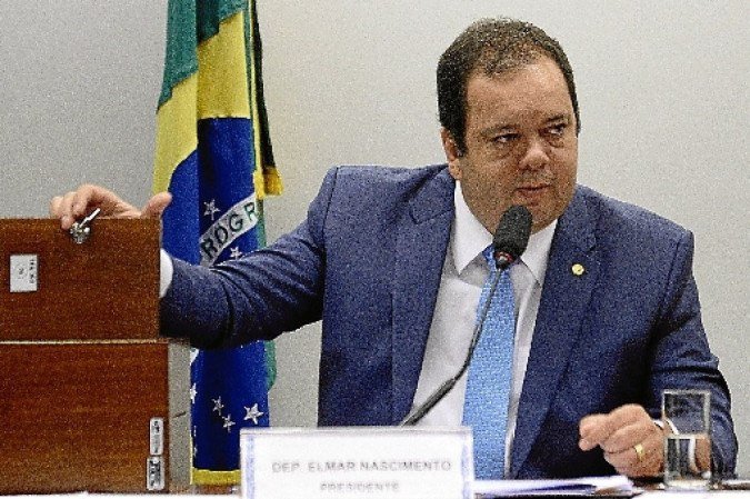 Elmar Nascimento, relator da MP da Eletrobras: mais de 500 emendas - (crédito: Wilson Dias/Agência Brasil) Elmar Nascimento, relator da MP da Eletrobras: mais de 500 emendas - (crédito: Wilson Dias/Agência Brasil)