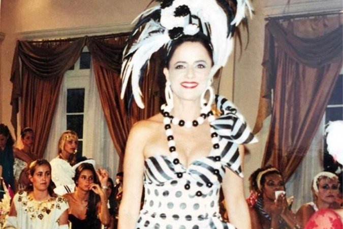 Vera Fischer divulga fotos inéditas de 