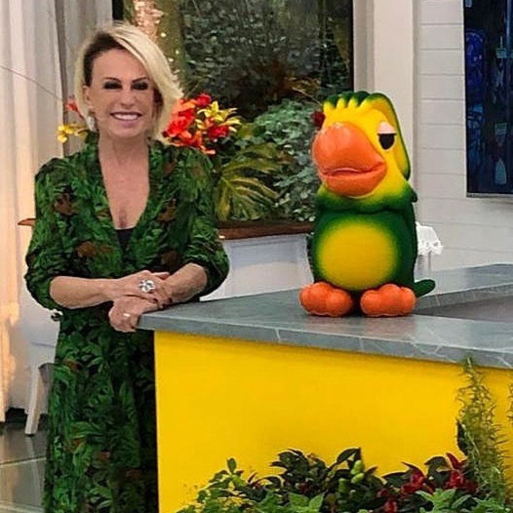 Tom Veiga como Louro José