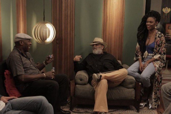 Personagens do primeiro episódio da segunda temporada do Clubversão latino: Xênia França, Ibrahim Ferrer Jr. e Jaques Morelenbaum -  (crédito: HBO/Divulgação)