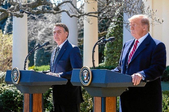 O documento foi apreendido em fevereiro do ano ado após Bolsonaro ser alvo de operação da Polícia Federal (PF) que investiga suposta tentativa de golpe de Estado -  (crédito: Isac Nóbrega/PR)