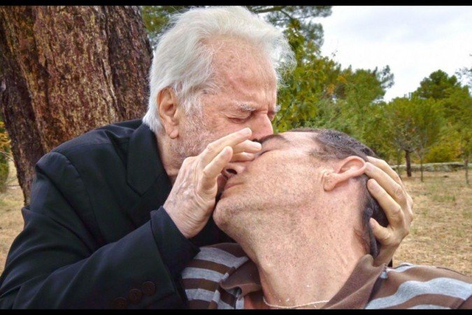 Psicomagia, o mais recente filme de Alejandro Jodorowsky, dá a largada na mostra de filmes - (crédito: festivalcinemaetranscendencia.com/Divulgacao) Psicomagia, o mais recente filme de Alejandro Jodorowsky, dá a largada na mostra de filmes - (crédito: festivalcinemaetranscendencia.com/Divulgacao)