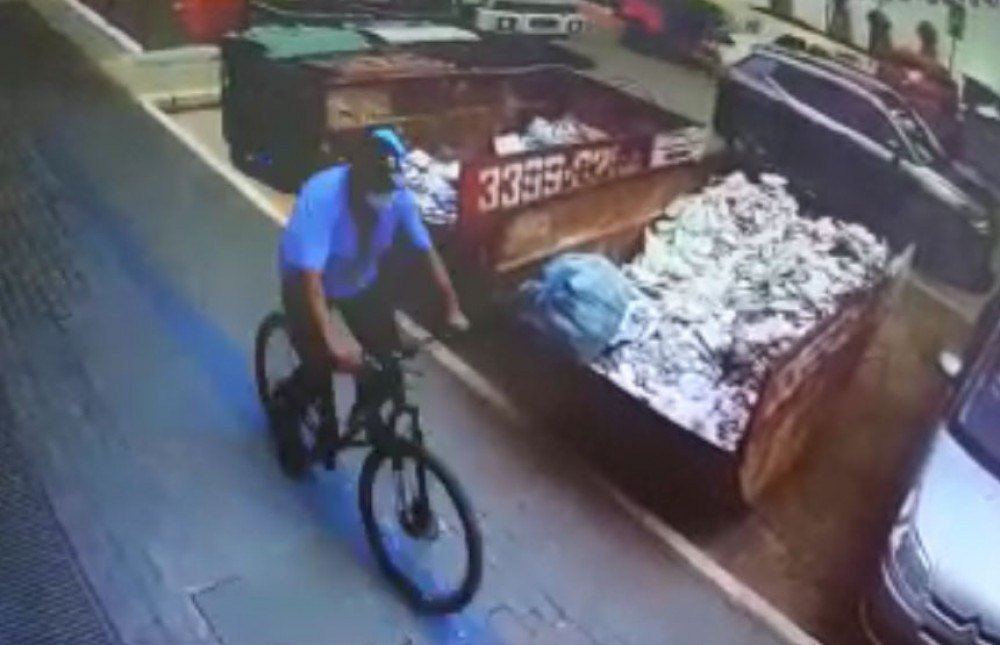 Homem é preso após furtar bicicleta de entregador de aplicativo em Águas Claras