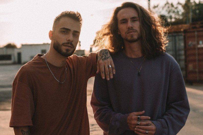 Diogo Pi&ccedil;arra e Vitor Kley: os artistas se uniram na faixa 'Nada &eacute; para sempre'