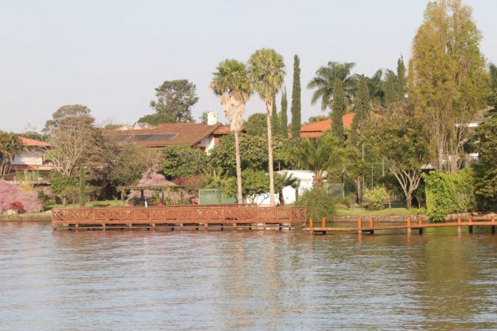 GDF vistoria áreas que serão recuperadas na orla do Lago Paranoá