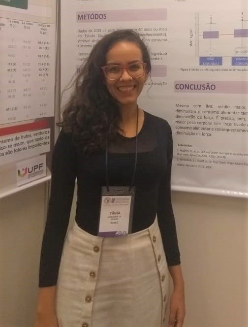 T&acirc;nia Araujo &eacute; doutora em sa&uacute;de p&uacute;blica a acredita que a universidade deve oferecer a infraestrutura para que os estudantes possam cozinhar e tenham seguran&ccedil;a alimentar 