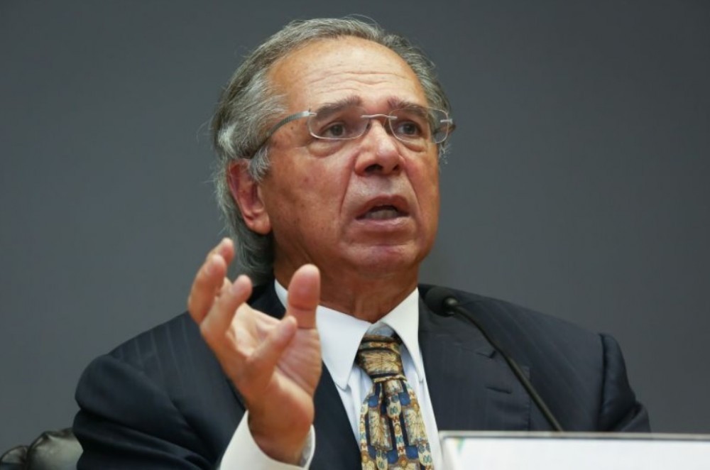 Paulo Guedes volta a defender nova CPMF