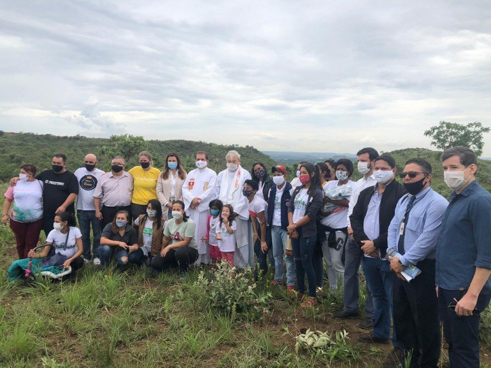 GDF instala pedra fundamental de espaço para recuperação de dependentes químicos