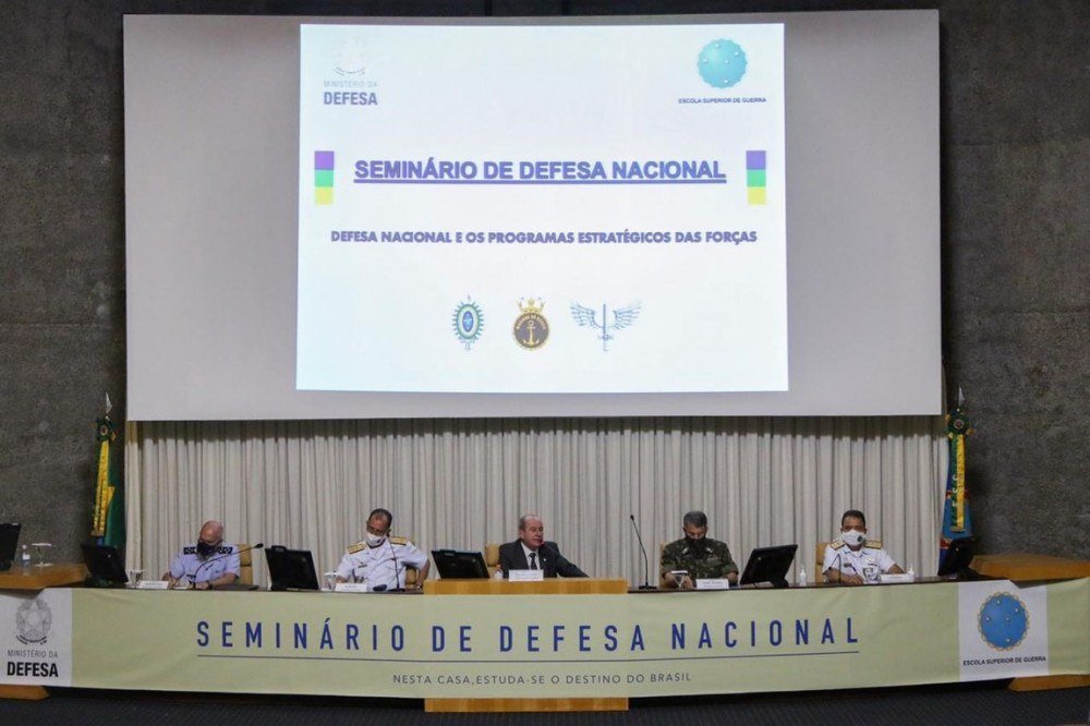 Ministro da Defesa Fernando Azevedo palestra no Semin&aacute;rio de Defesa Nacional 