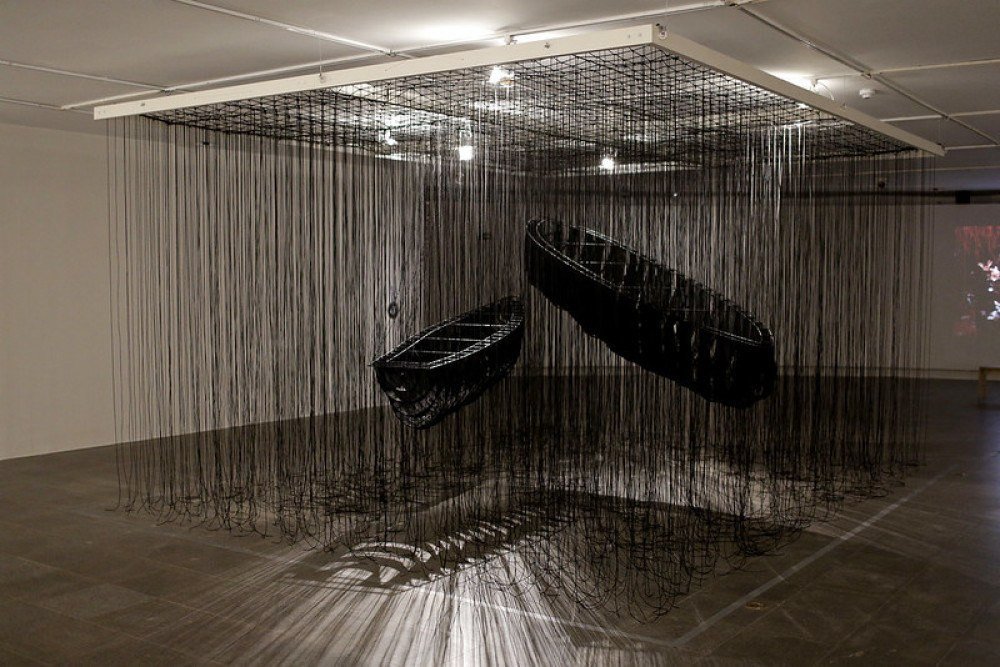 Centro Cultural Banco do Brasil apresenta tour virtual no Google Arts e Culture da mostra da artista japonesa Chiharu Shiota