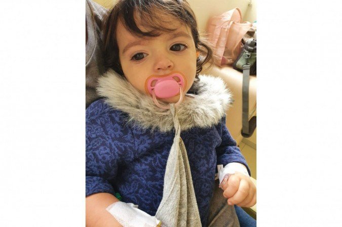 Bebê Kyara Lis recebe o remédio Zolgensma em Curitiba