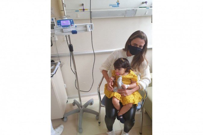 Bebê Kyara Lis recebe o remédio Zolgensma em Curitiba