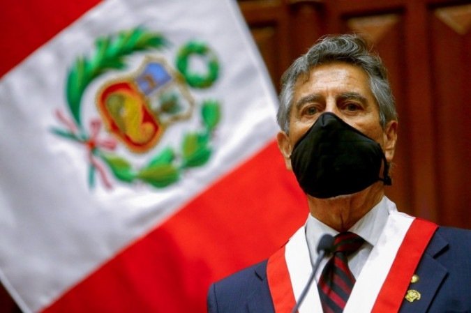 Em pronunciamento à nação, Francisco Segasti disse que 