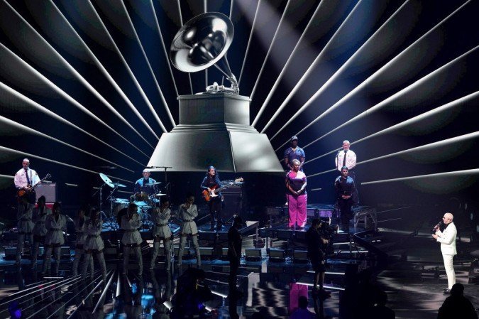  (crédito: Alexander Tamargo/Getty Images for The Latin Recording Academy)