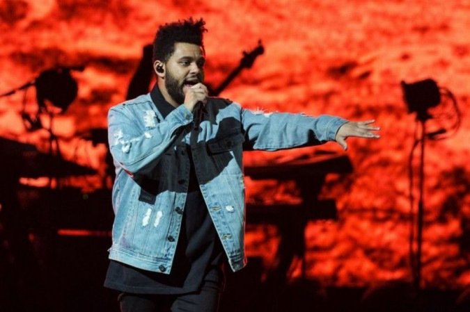 The Weeknd é o artista que concorre a mais prêmios ao lado de Roddy Rich, ambos com oito indicações - (crédito: Suzanne Cordeiro/AFP) The Weeknd é o artista que concorre a mais prêmios ao lado de Roddy Rich, ambos com oito indicações - (crédito: Suzanne Cordeiro/AFP)